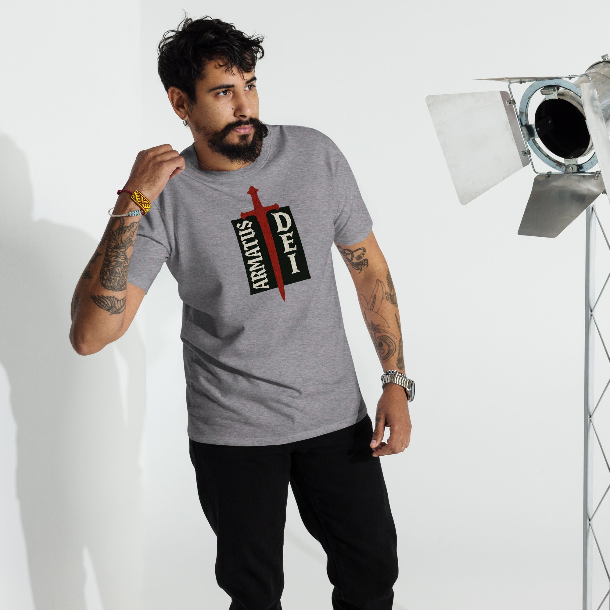 Armatus Dei Sword Tee – Stand Ready
